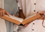 Al-Qur’an sebagai Tafsir Terbaik: Menelisik Batas Manusia dalam Menafsirkan Kitab Suci