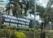 Bom Waktu Meledak di Kemendikti Saintek, Protes Pegawai Guncang Kabinet