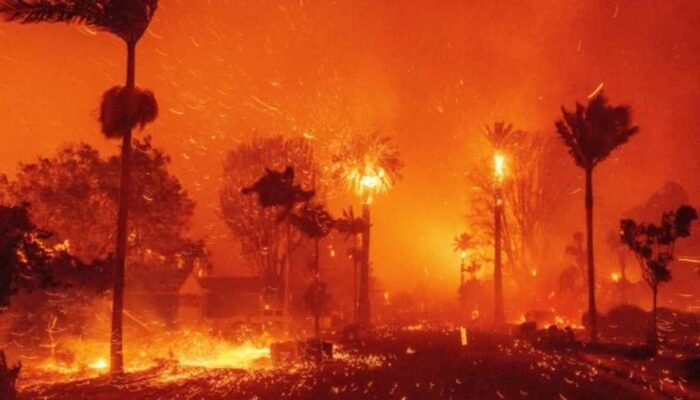 Kebakaran Hutan Los Angeles Diwarnai Fenomena Firenado: Dampak Perubahan Iklim?
