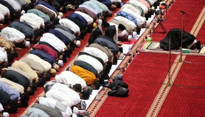 Meninjau Shalat Tarawih dalam Perspektif Al-Qur’an: Antara Ritual dan Tradisi