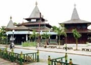 Banua: Islam, Kekuasaan, dan Warisan Kesultanan Banjar