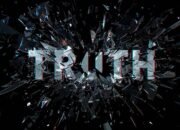 Ketika Kebenaran Dipecah Menjadi Kepingan