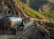 Reboisasi Tak Menyembuhkan Luka Alam: Dampak Ekologis Pengambilan Air Pegunungan