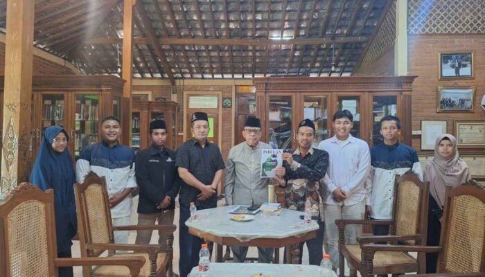 Menyambung Jejak Diponegoro: Silaturahmi, Wakaf Sejarah, dan Pesantren di Brangkal