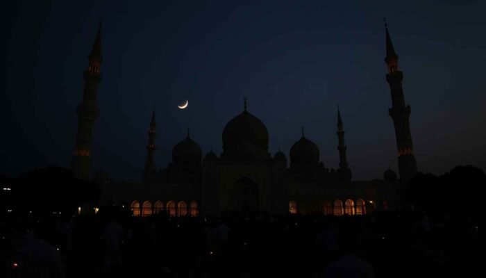 Shalat dan Ritme Kehidupan: Telaah Qur’an bil Qur’an atas Ayat-Ayat Waktu