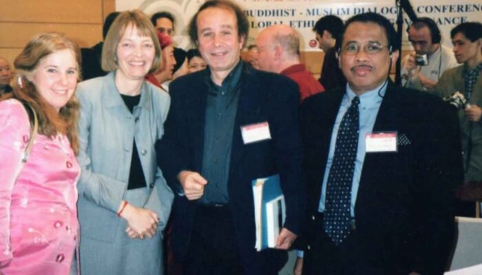 Menjembatani Iman dan Perdamaian: Jejak Global M. Habib Chirzin dari Pabelan ke Paris